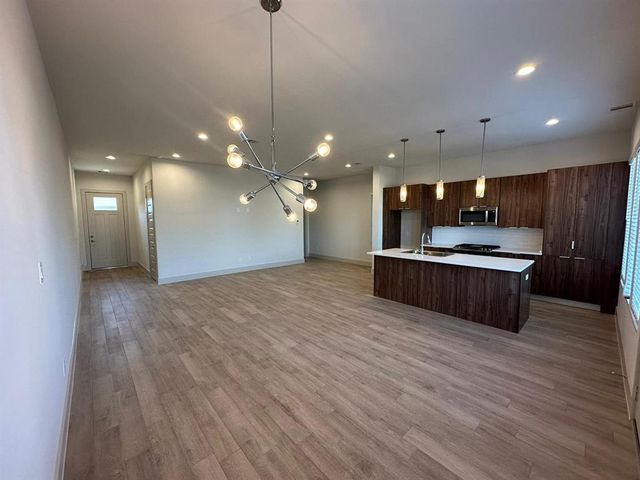 6804 Troya Lane, Houston, TX 77092