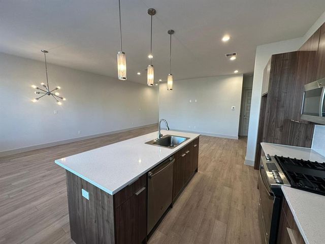 6804 Troya Lane, Houston, TX 77092