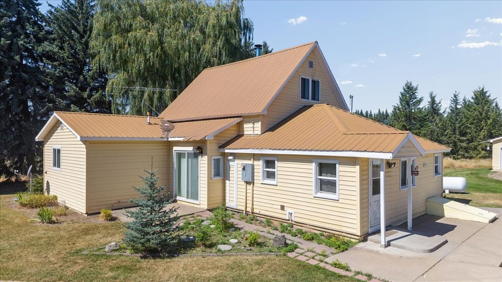 225 Fairmont Road, Kalispell, MT 59901 photo 3