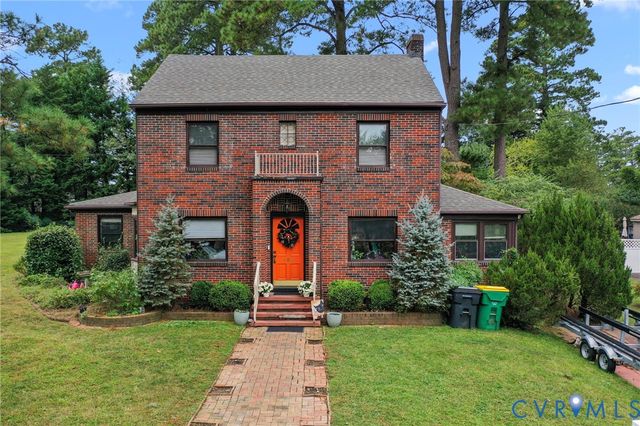 506 Prince George Ave, Hopewell, VA 23860