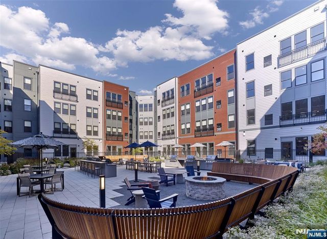 51 Okner Parkway 3010, Livingston, NJ 07039