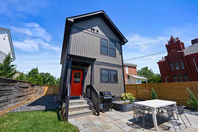 1379 Fair Avenue, Columbus, OH 43205