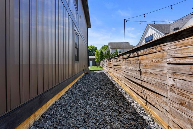 1379 Fair Avenue, Columbus, OH 43205