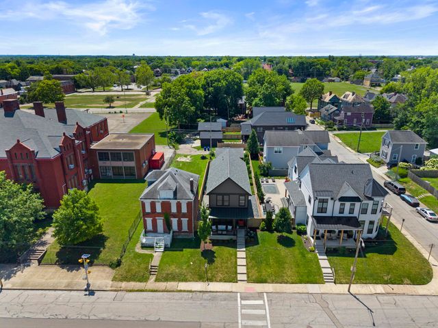 1379 Fair Avenue, Columbus, OH 43205