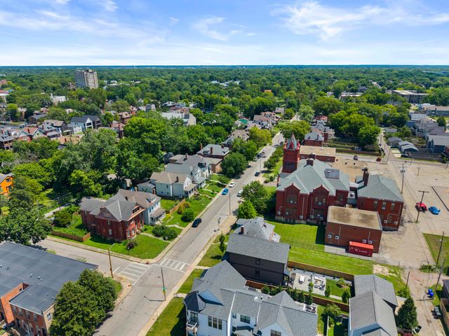 1379 Fair Avenue, Columbus, OH 43205
