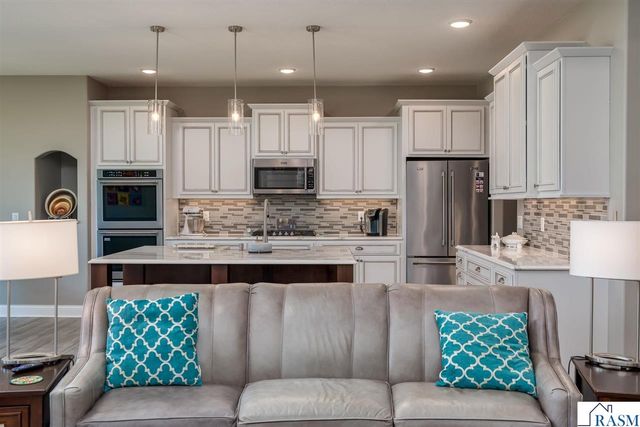 301 Dancing Waters Circle, Mankato, MN 56001
