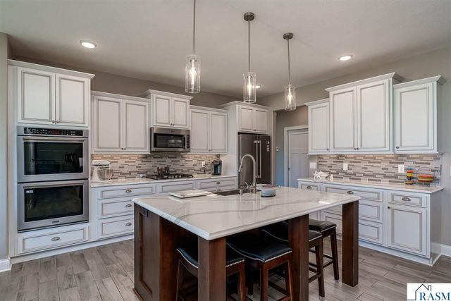301 Dancing Waters Circle, Mankato, MN 56001