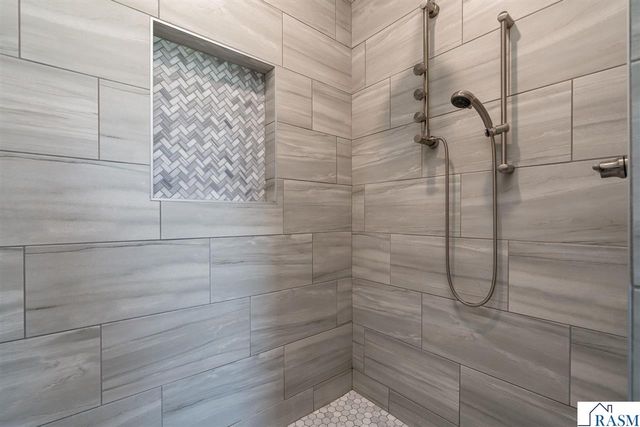 301 Dancing Waters Circle, Mankato, MN 56001