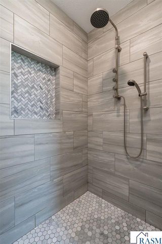 301 Dancing Waters Circle, Mankato, MN 56001