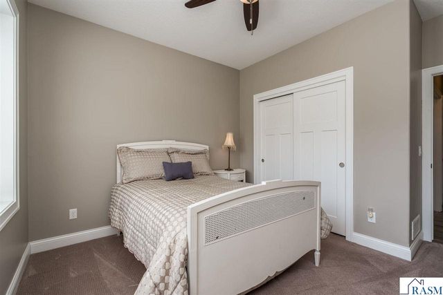 301 Dancing Waters Circle, Mankato, MN 56001