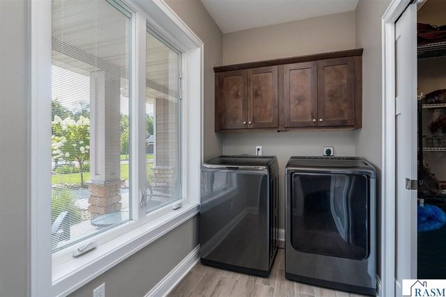 301 Dancing Waters Circle, Mankato, MN 56001