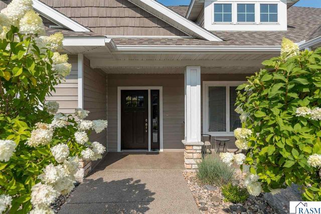 301 Dancing Waters Circle, Mankato, MN 56001