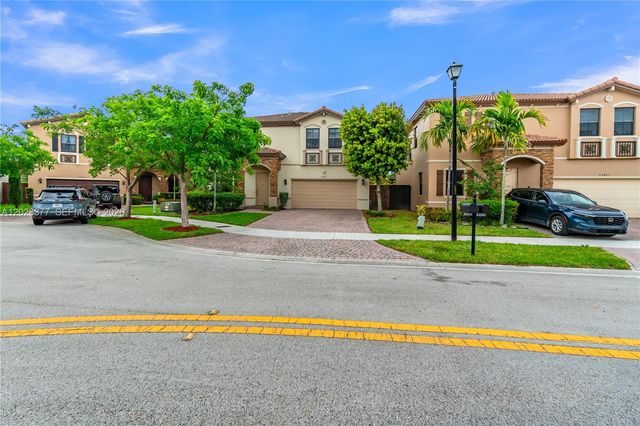 23841 SW 114th Pl, Homestead, FL 33032