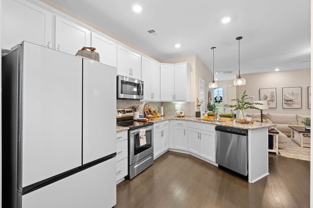 722 Hahn Ct, Lebanon, TN 37087