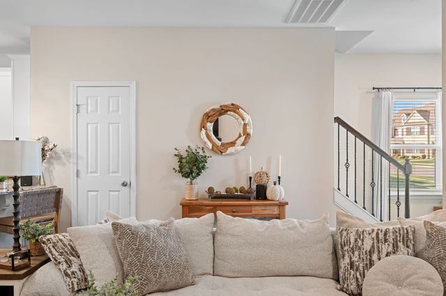 722 Hahn Ct, Lebanon, TN 37087