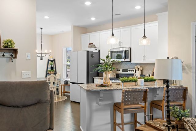 722 Hahn Ct, Lebanon, TN 37087