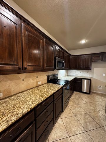 4752 Kendrick Peak Way, Fort Worth, TX 76244