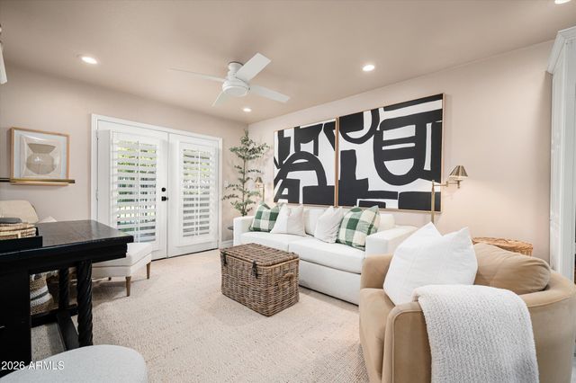 4800 N 68th Street 341, Scottsdale, AZ 85251