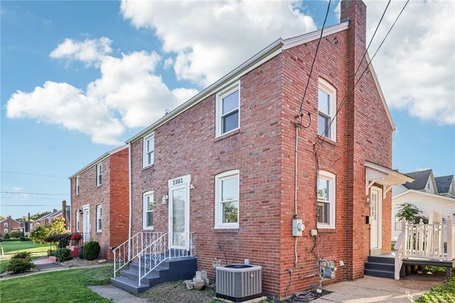 2303 Delaware Ave, New Castle, PA 16105