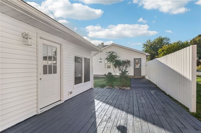 2303 Delaware Ave, New Castle, PA 16105