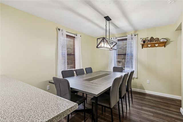 2303 Delaware Ave, New Castle, PA 16105