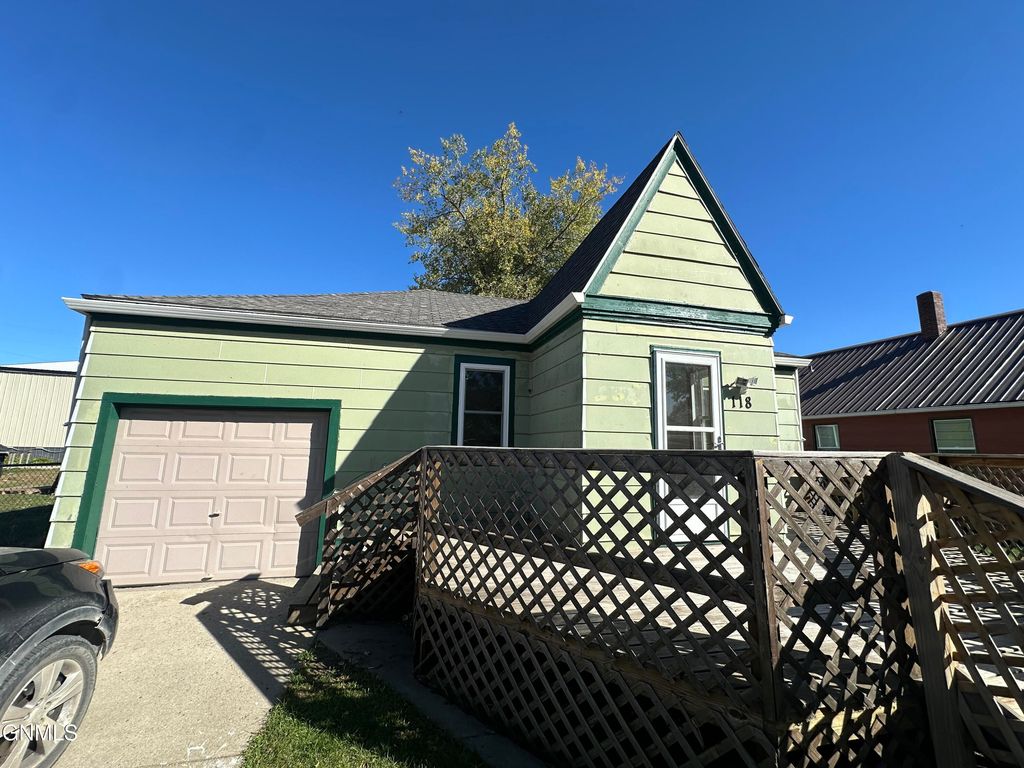 118 Frances Street N, Streeter, ND 58483 photo 3