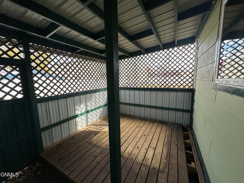 118 Frances Street N, Streeter, ND 58483 photo 32