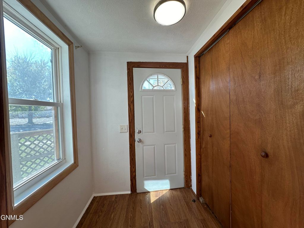 118 Frances Street N, Streeter, ND 58483 photo 4