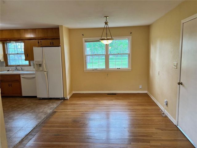 709 S Mahaffie Street, Olathe, KS 66061