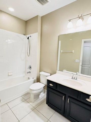 2832 WHITE ISLE LANE, Orlando, FL 32825
