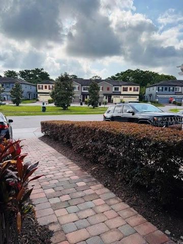 2832 WHITE ISLE LANE, Orlando, FL 32825