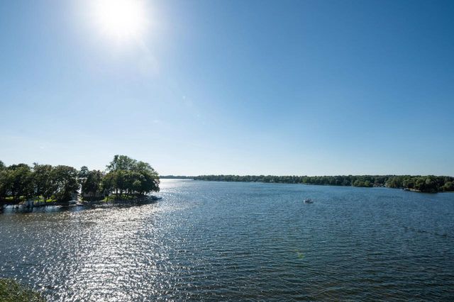 W332N6211 County Road C, Nashotah, WI 53058