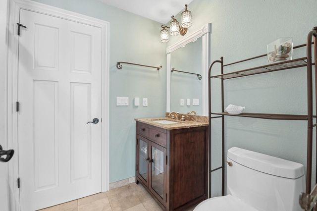 W332N6211 County Road C, Nashotah, WI 53058