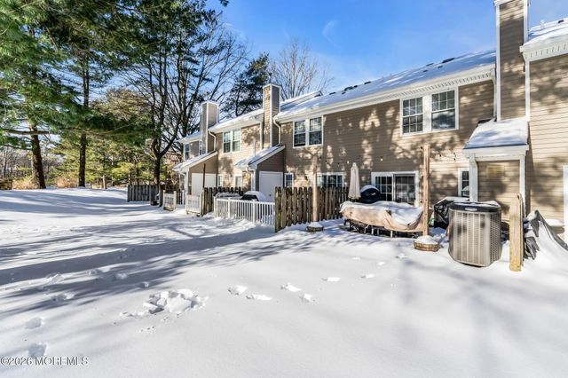 4 Duncan Way, Freehold, NJ 07728