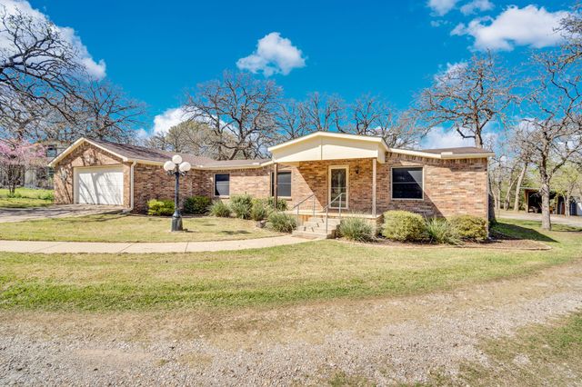 5805 Rendon Estates Road, Mansfield, TX 76063