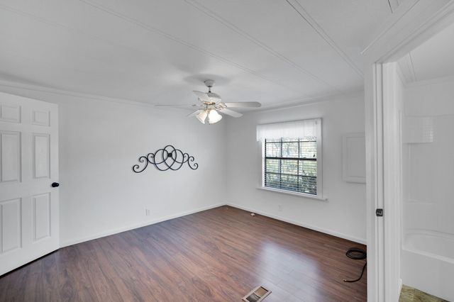 5805 Rendon Estates Road, Mansfield, TX 76063