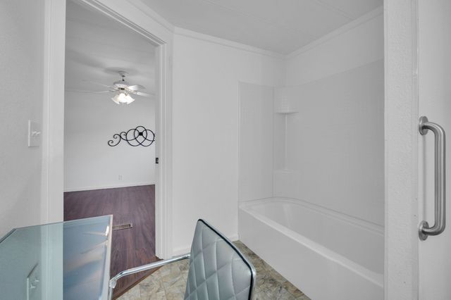 5805 Rendon Estates Road, Mansfield, TX 76063