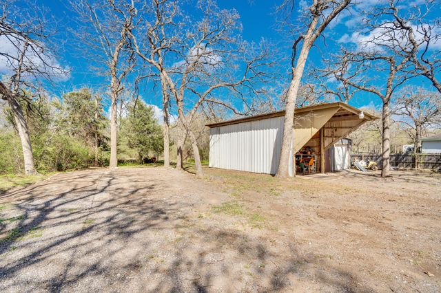 5805 Rendon Estates Road, Mansfield, TX 76063