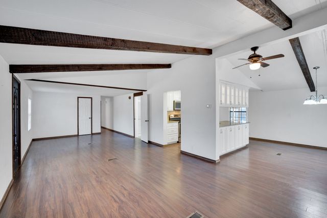 5805 Rendon Estates Road, Mansfield, TX 76063