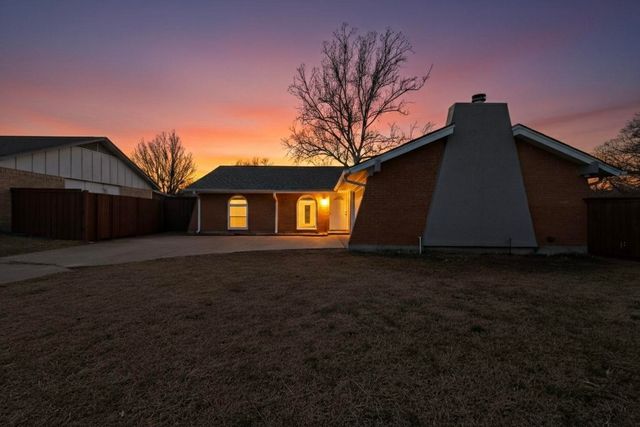 3500 Shorecrest Drive, Plano, TX 75074