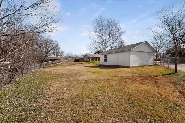 3500 Shorecrest Drive, Plano, TX 75074