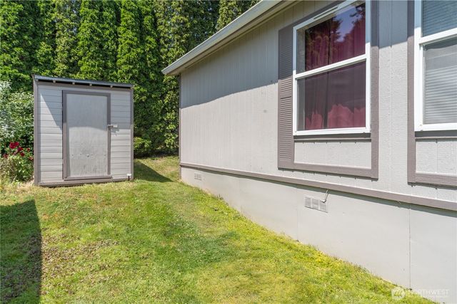 986 Mahogany Ln, Silverdale, WA 98383