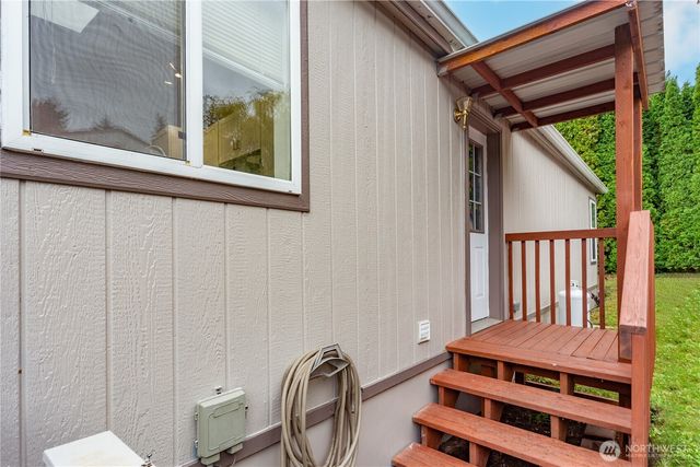 986 Mahogany Ln, Silverdale, WA 98383