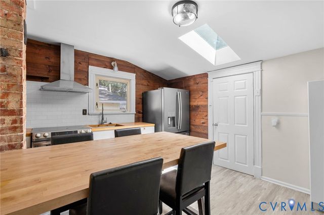 2106 Joplin Ave, Oak Grove, VA 23224