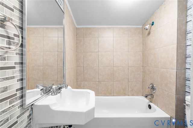 2106 Joplin Ave, Oak Grove, VA 23224