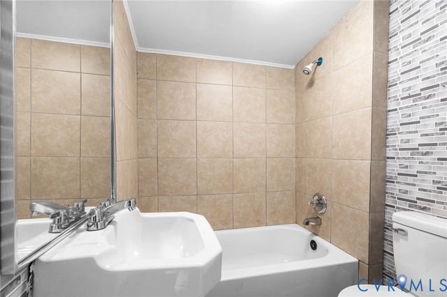 2106 Joplin Ave, Oak Grove, VA 23224