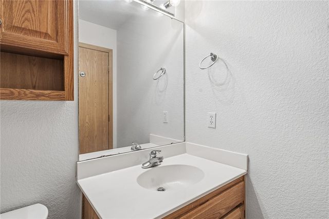 2270 & 2272 E Cinnamon Way, Fayetteville, AR 72703