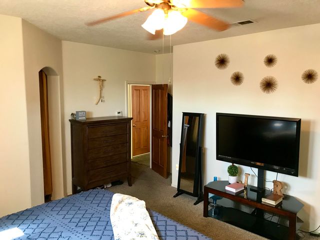 7405 Kingfisher Court NW, Albuquerque, NM 87114