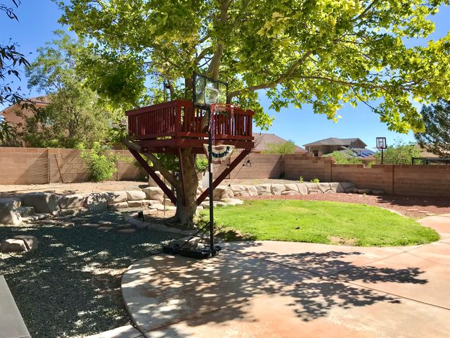 7405 Kingfisher Court NW, Albuquerque, NM 87114