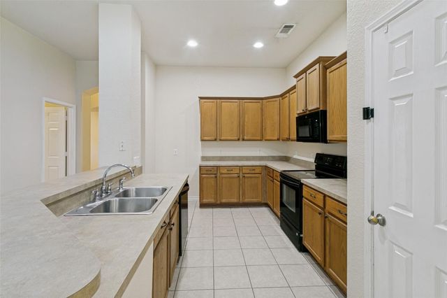 908 Dogwood Drive, Burleson, TX 76028